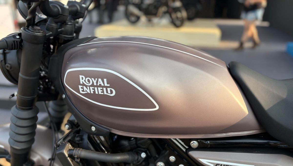 Royal Enfield Guerrilla 450: 452cc पावर 40 PS मैक्स पावर, स्टाइलिश क्रूज़र बाइक कीमत और फीचर्स जानें