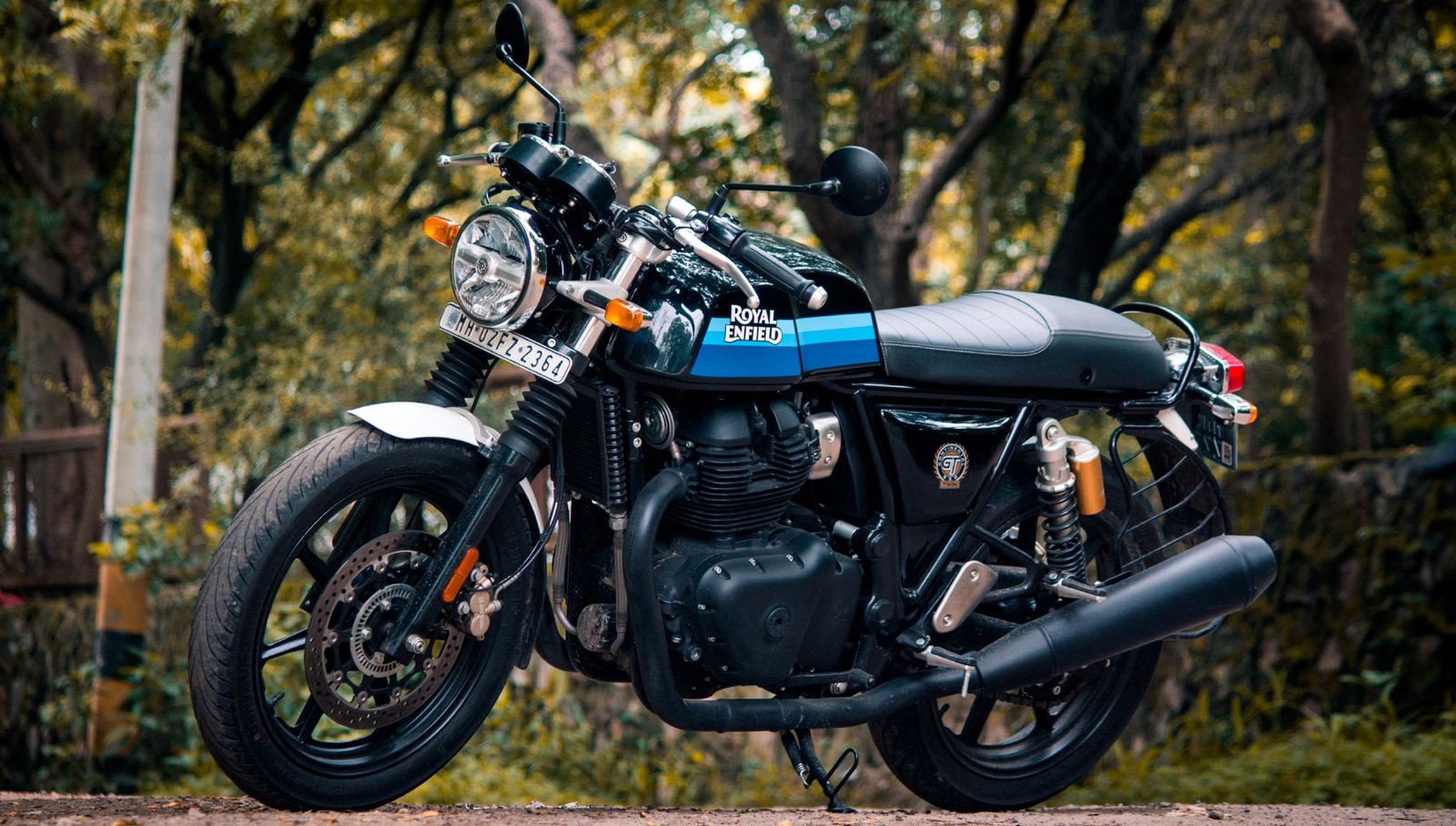 Royal Enfield Continental GT 650: 3.19 लाख की दमदार कैफ़े रेसर बाइक, जानें पावरफुल फीचर्स