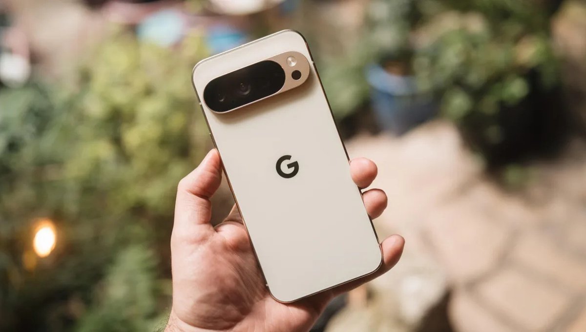 Google Pixel 10 Pro: 50MP ट्रिपल कैमरा, 4870mAh बैटरी और 30W फास्ट चार्जिंग, जानें कीमत
