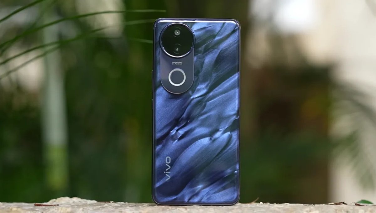 Vivo T4R स्मार्टफोन 6.77 इंच AMOLED डिस्प्ले और 44W चार्जिंग जानें फीचर्स और प्राइस