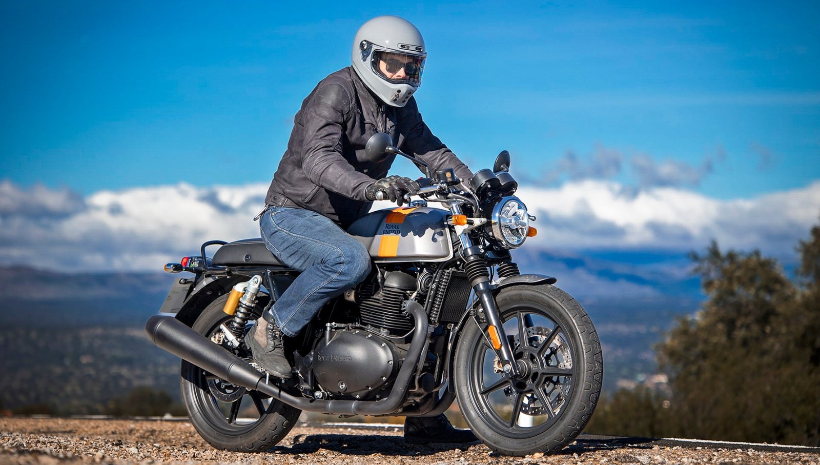 Royal Enfield Continental GT 650: 3.19 लाख की दमदार कैफ़े रेसर बाइक, जानें पावरफुल फीचर्स