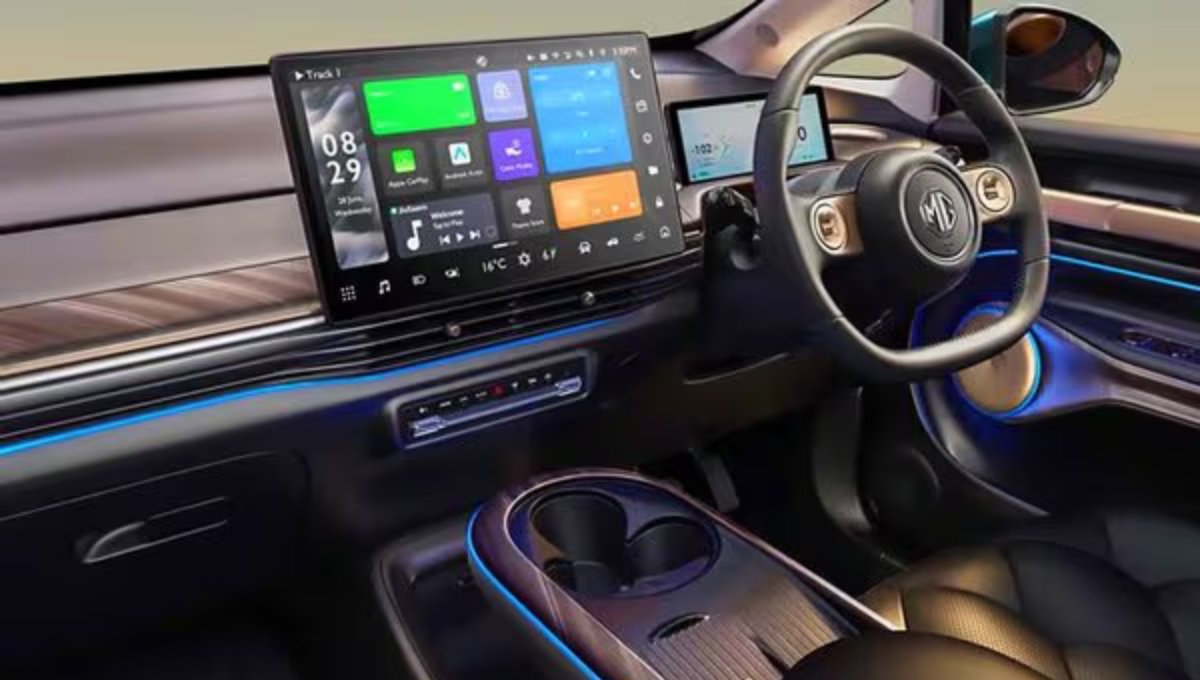 MG Windsor EV: 449 KM रेंज और 134bhp पावर के साथ,