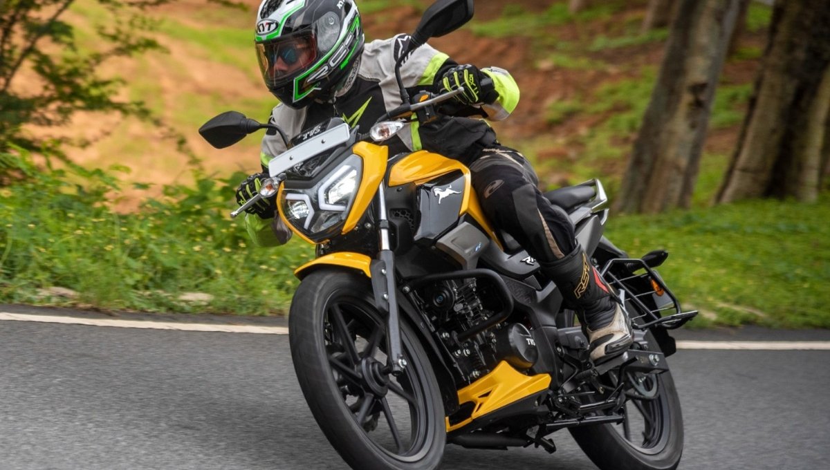 TVS Raider 125: ₹1.03 लाख में दमदार फीचर्स और स्टाइलिश लुक वाली बाइक