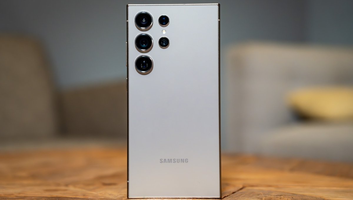 Samsung Galaxy S24 Ultra: 200MP कैमरा और 1TB स्टोरेज के साथ, कीमत ₹1,59,999