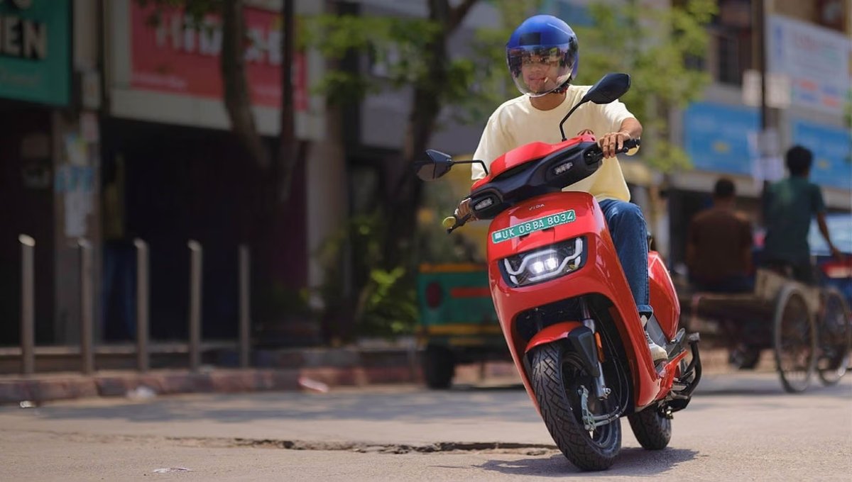 Vida VX2 Electric Scooter: Smart Features और ₹1.20 Lakh से कम की Price में