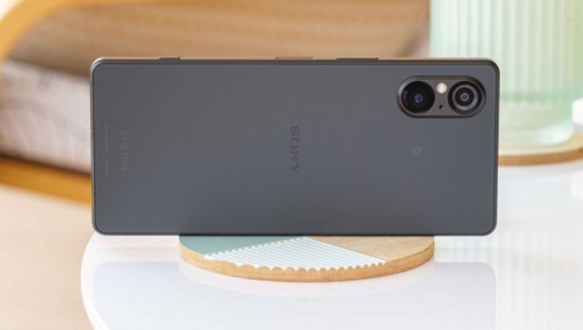 Sony Xperia 5 V: दमदार फीचर्स और करीब ₹1.07 लाख की कीमत के साथ