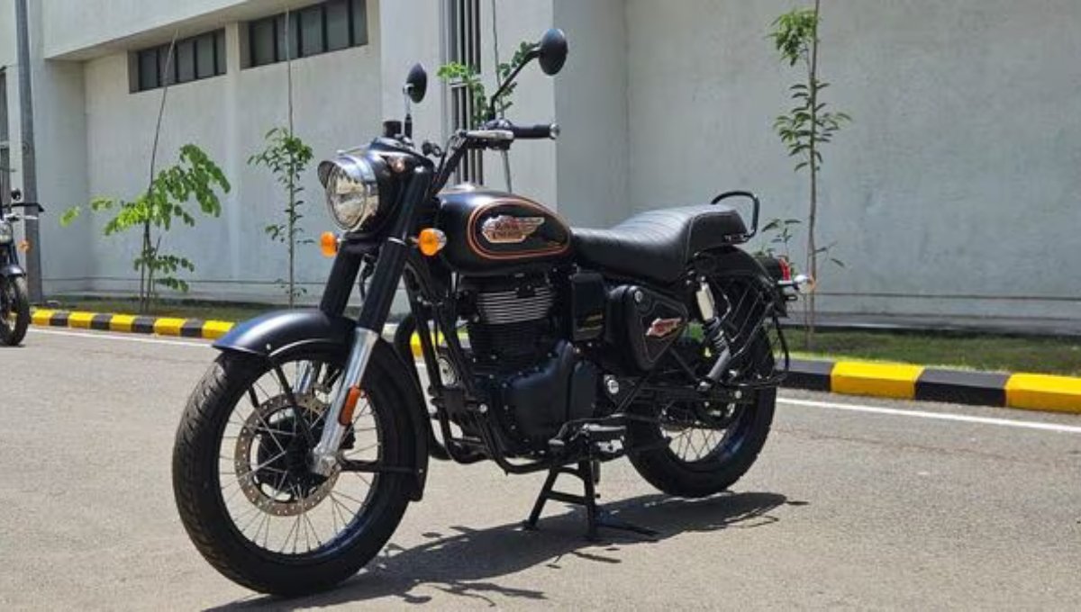 Royal Enfield Bullet 350: दमदार 349cc इंजन और क्लासिक लुक, कीमत ₹1.73 लाख से शुरू