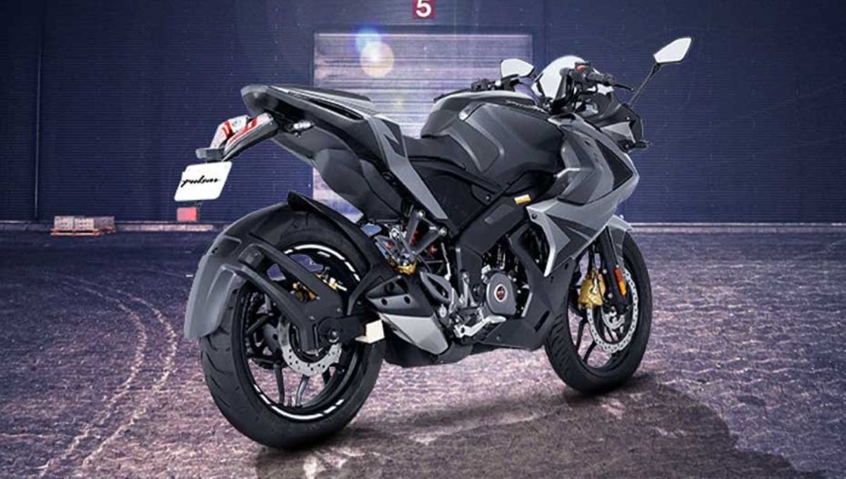 Bajaj Pulsar RS200 Price and Features 2025: 35 kmpl Mileage और Top Speed के साथ