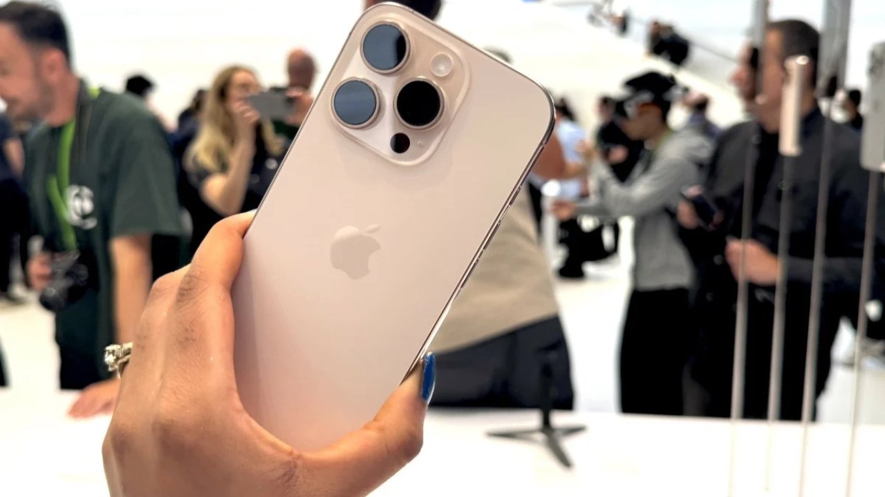 iPhone 16 Pro Max: हुआ लॉन्च लग्ज़री और पावरफुल स्मार्टफोन सिर्फ 1,30,900 में