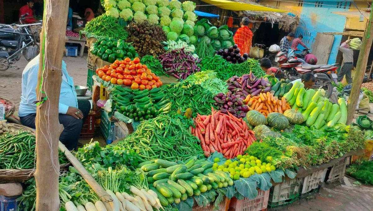 U.P Mandi Price Today 15 अक्टूबर 2025 उत्तर प्रदेश के अनाज और सब्ज़ियों के ताज़ा रेट