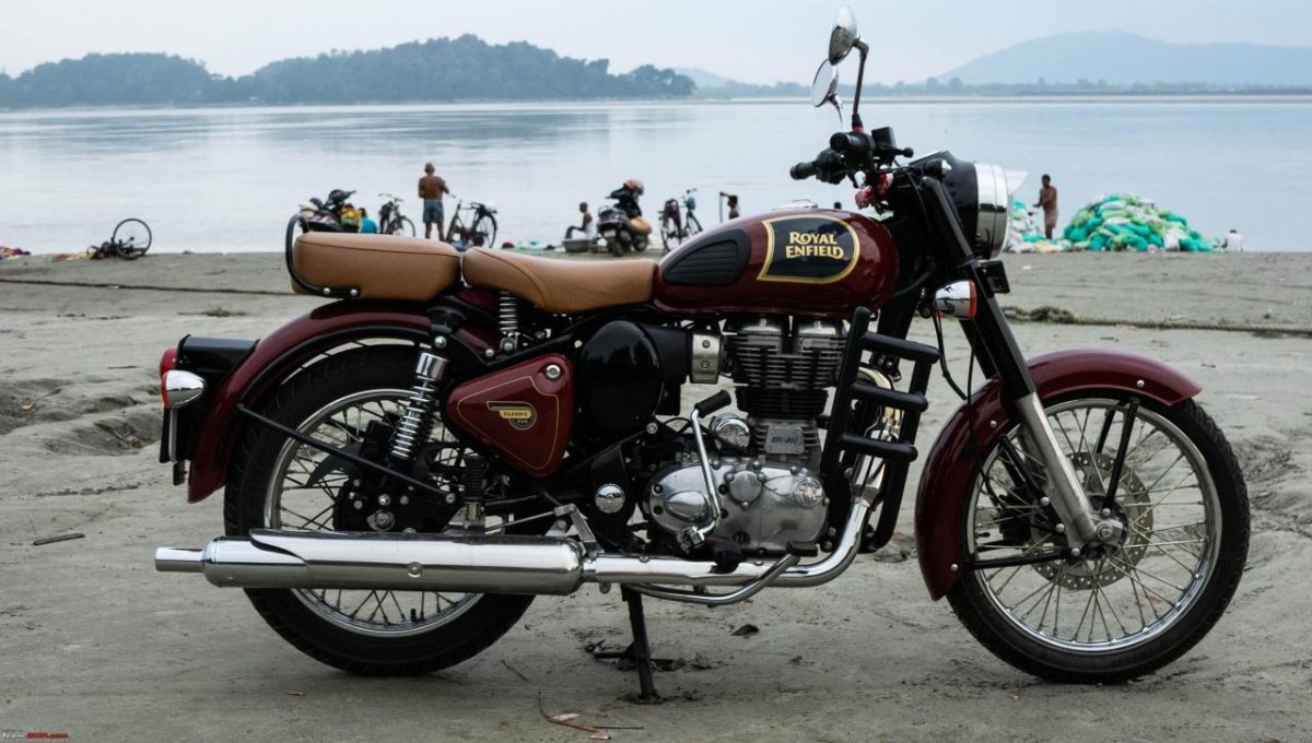 ₹2,05,173 में Royal Enfield Classic 350 क्लासिक लुक, दमदार पावर और सुरक्षा फीचर्स