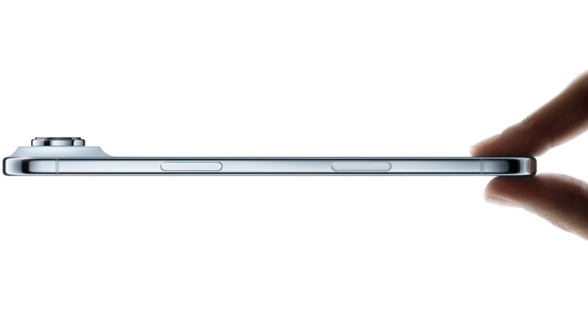 Apple iPhone Air: खूबसूरती, ताकत और शानदार फीचर्स वाला फोन अब धमाकेदार दिवाली ऑफ़र्स के साथ ₹99,999 से शुरू