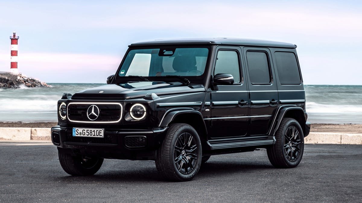 ₹2.9 करोड़ की लग्ज़री बीस्ट नई Mercedes-Benz G450d लेकर आई जबरदस्त फीचर्स और दिवाली पर धमाकेदार ऑफर