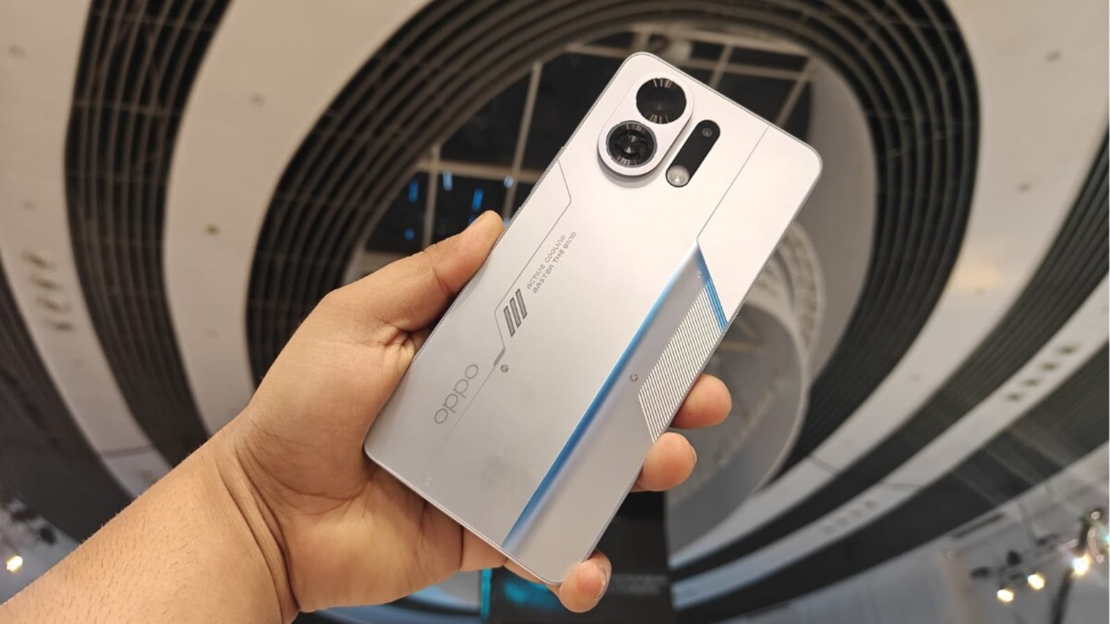 Oppo K13 Turbo 5G: दमदार परफॉर्मेंस और दिल जीतने वाला डिजाइन अब दिवाली ऑफर्स के साथ ₹23,820 की शानदार कीमत पर