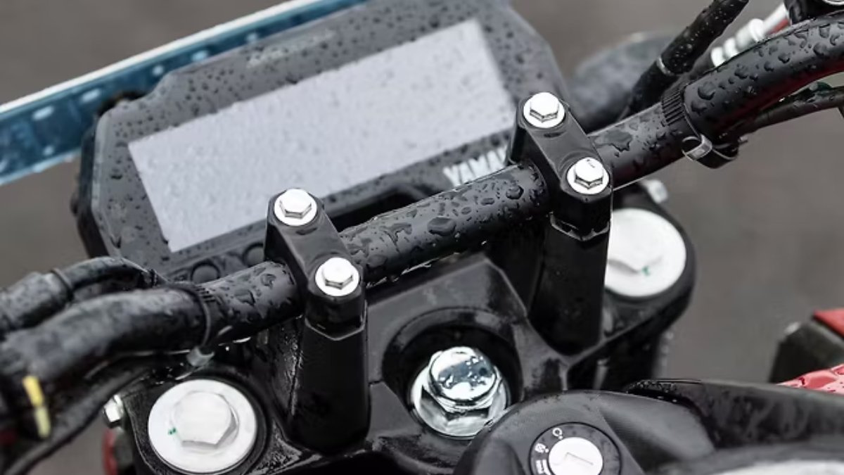 Yamaha FZs Fi Hybrid V4